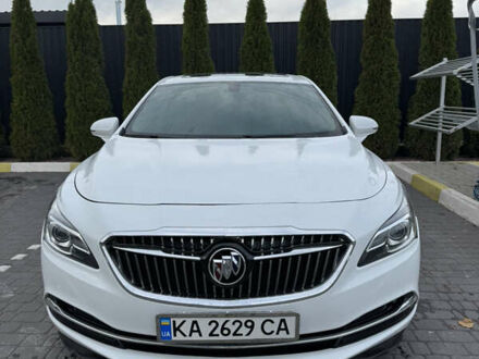 Бьюік LaCrosse 2018 у Коростене на Automoto.ua Білий Бьюік LaCrosse, об'ємом двигуна 2.5 л та пробігом 110 тис. км за 16000 $, фото 1 на Automoto.ua