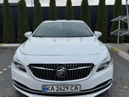 Бьюік LaCrosse 2018 у Коростене на Automoto.ua Білий Бьюік LaCrosse, об'ємом двигуна 2.5 л та пробігом 110 тис. км за 16000 $, фото 1 на Automoto.ua