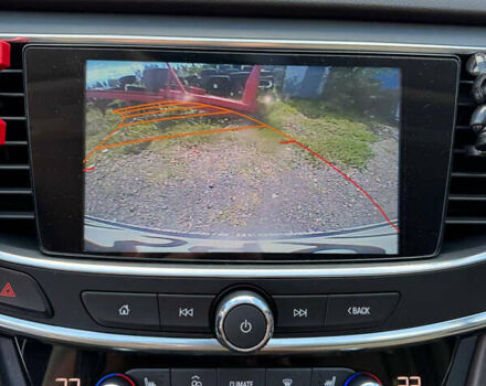 Красный Бьюик ЛаКросс, объемом двигателя 3.56 л и пробегом 132 тыс. км за 16499 $, фото 12 на Automoto.ua