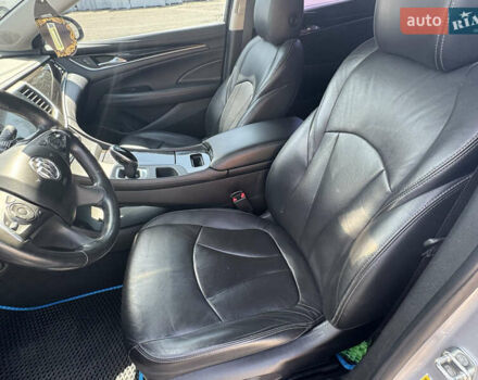 Серый Бьюик ЛаКросс, объемом двигателя 3.56 л и пробегом 92 тыс. км за 16000 $, фото 19 на Automoto.ua