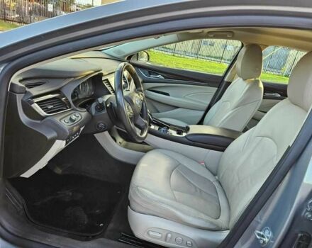 Бьюик ЛаКросс 2017 в Львове на Automoto.ua Серый Бьюик ЛаКросс, объемом двигателя 3.6 л и пробегом 65 тыс. км за 4300 $, фото 7 на Automoto.ua