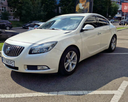 Белый Бьюик Регал, объемом двигателя 2 л и пробегом 165 тыс. км за 7999 $, фото 9 на Automoto.ua