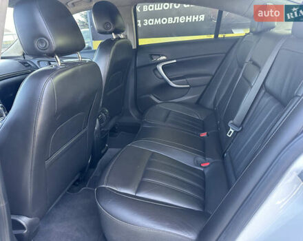 Білий Бьюік Regal, об'ємом двигуна 2 л та пробігом 149 тис. км за 7900 $, фото 10 на Automoto.ua