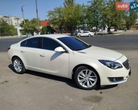 Білий Бьюік Regal, об'ємом двигуна 2 л та пробігом 109 тис. км за 11000 $, фото 19 на Automoto.ua