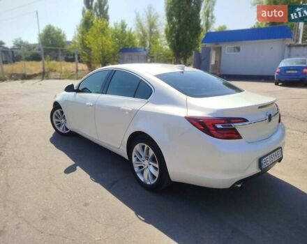 Білий Бьюік Regal, об'ємом двигуна 2 л та пробігом 109 тис. км за 11000 $, фото 15 на Automoto.ua