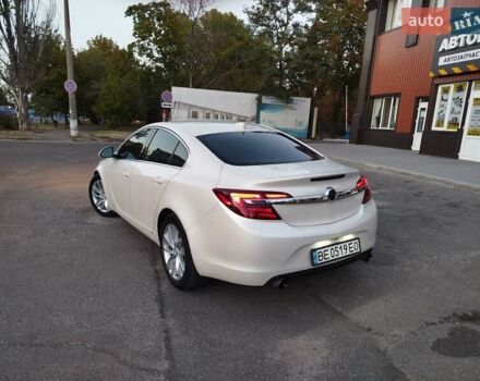 Білий Бьюік Regal, об'ємом двигуна 2 л та пробігом 109 тис. км за 11000 $, фото 8 на Automoto.ua