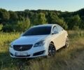 Білий Бьюік Regal, об'ємом двигуна 2 л та пробігом 75 тис. км за 11200 $, фото 5 на Automoto.ua