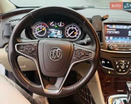 Білий Бьюік Regal, об'ємом двигуна 2 л та пробігом 148 тис. км за 7600 $, фото 12 на Automoto.ua