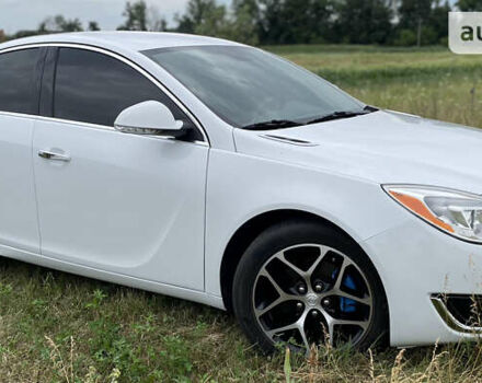 Белый Бьюик Регал, объемом двигателя 2 л и пробегом 136 тыс. км за 11000 $, фото 7 на Automoto.ua