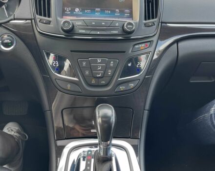 Белый Бьюик Регал, объемом двигателя 2 л и пробегом 130 тыс. км за 9700 $, фото 20 на Automoto.ua