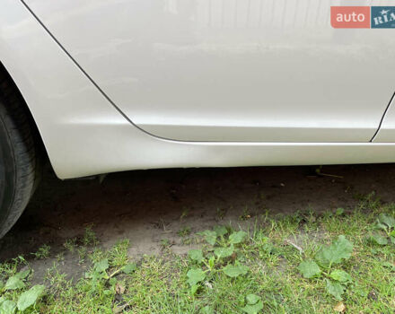 Белый Бьюик Регал, объемом двигателя 2 л и пробегом 136 тыс. км за 11000 $, фото 13 на Automoto.ua