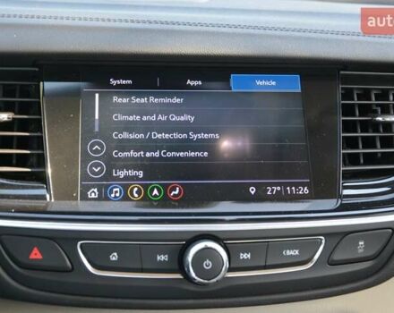 Белый Бьюик Регал, объемом двигателя 2 л и пробегом 142 тыс. км за 16999 $, фото 31 на Automoto.ua