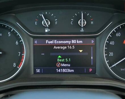 Белый Бьюик Регал, объемом двигателя 2 л и пробегом 142 тыс. км за 16999 $, фото 20 на Automoto.ua