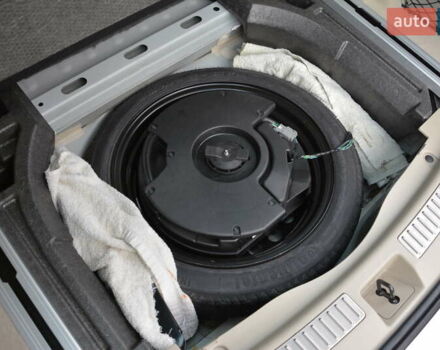 Белый Бьюик Регал, объемом двигателя 2 л и пробегом 142 тыс. км за 16999 $, фото 2 на Automoto.ua