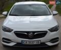 Белый Бьюик Регал, объемом двигателя 2 л и пробегом 124 тыс. км за 15300 $, фото 1 на Automoto.ua