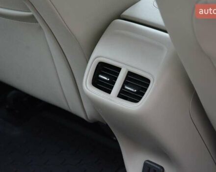 Белый Бьюик Регал, объемом двигателя 2 л и пробегом 142 тыс. км за 16999 $, фото 45 на Automoto.ua