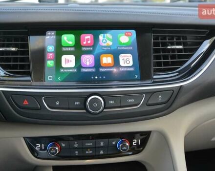 Белый Бьюик Регал, объемом двигателя 2 л и пробегом 142 тыс. км за 16999 $, фото 27 на Automoto.ua