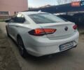 Белый Бьюик Регал, объемом двигателя 2 л и пробегом 70 тыс. км за 17000 $, фото 1 на Automoto.ua