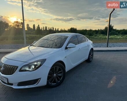 Білий Бьюік Regal, об'ємом двигуна 2 л та пробігом 75 тис. км за 11200 $, фото 1 на Automoto.ua