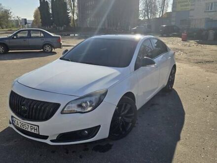 Білий Бьюік Regal, об'ємом двигуна 2 л та пробігом 223 тис. км за 9000 $, фото 1 на Automoto.ua