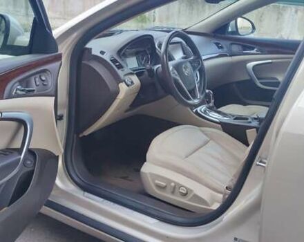 Бежевый Бьюик Регал, объемом двигателя 2 л и пробегом 102 тыс. км за 10800 $, фото 9 на Automoto.ua