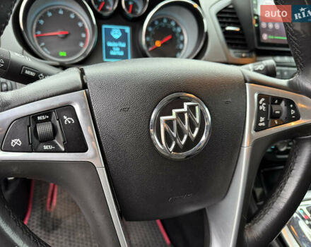 Черный Бьюик Регал, объемом двигателя 2 л и пробегом 160 тыс. км за 7500 $, фото 18 на Automoto.ua