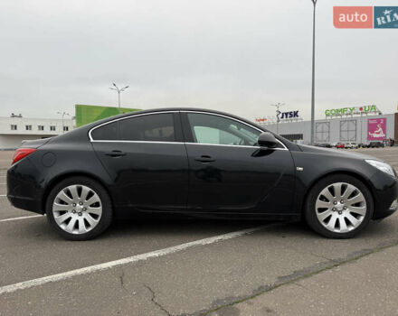 Черный Бьюик Регал, объемом двигателя 2 л и пробегом 160 тыс. км за 7500 $, фото 3 на Automoto.ua