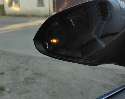 Чорний Бьюік Regal, об'ємом двигуна 2 л та пробігом 113 тис. км за 13000 $, фото 19 на Automoto.ua