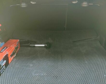 Черный Бьюик Регал, объемом двигателя 2 л и пробегом 137 тыс. км за 11000 $, фото 10 на Automoto.ua