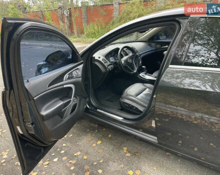 Черный Бьюик Регал, объемом двигателя 2 л и пробегом 180 тыс. км за 9400 $, фото 136 на Automoto.ua