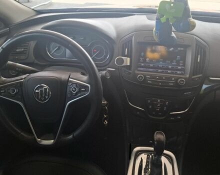 Черный Бьюик Регал, объемом двигателя 2 л и пробегом 184 тыс. км за 8400 $, фото 7 на Automoto.ua