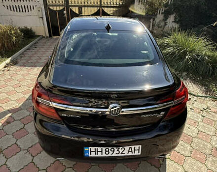 Черный Бьюик Регал, объемом двигателя 2 л и пробегом 123 тыс. км за 11999 $, фото 4 на Automoto.ua