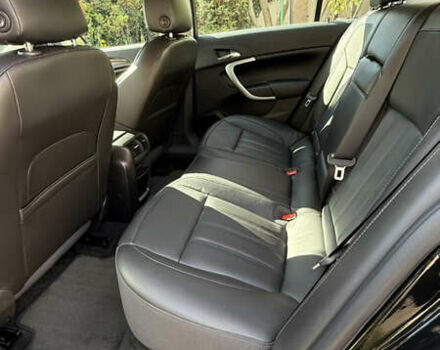 Черный Бьюик Регал, объемом двигателя 2 л и пробегом 123 тыс. км за 11999 $, фото 7 на Automoto.ua