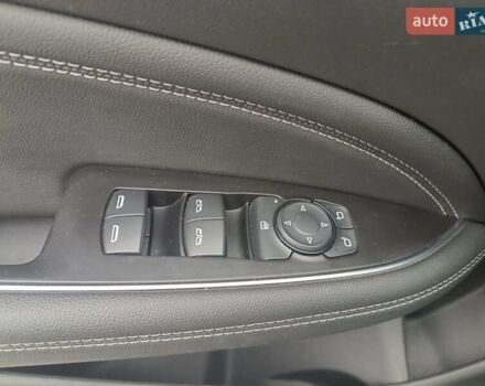 Черный Бьюик Регал, объемом двигателя 2 л и пробегом 29 тыс. км за 16200 $, фото 17 на Automoto.ua