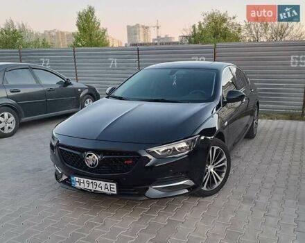Черный Бьюик Регал, объемом двигателя 2 л и пробегом 27 тыс. км за 16600 $, фото 1 на Automoto.ua
