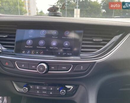 Красный Бьюик Регал, объемом двигателя 2 л и пробегом 63 тыс. км за 17500 $, фото 16 на Automoto.ua