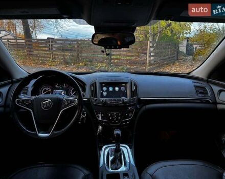 Червоний Бьюік Regal, об'ємом двигуна 2 л та пробігом 102 тис. км за 10490 $, фото 25 на Automoto.ua