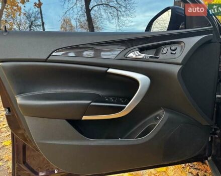 Червоний Бьюік Regal, об'ємом двигуна 2 л та пробігом 102 тис. км за 10490 $, фото 10 на Automoto.ua