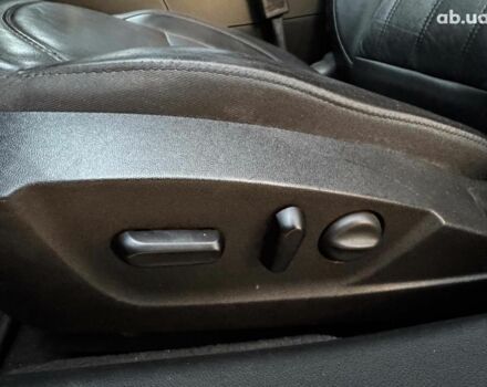 Красный Бьюик Регал, объемом двигателя 2 л и пробегом 102 тыс. км за 10490 $, фото 12 на Automoto.ua