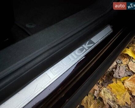 Червоний Бьюік Regal, об'ємом двигуна 2 л та пробігом 102 тис. км за 10490 $, фото 32 на Automoto.ua