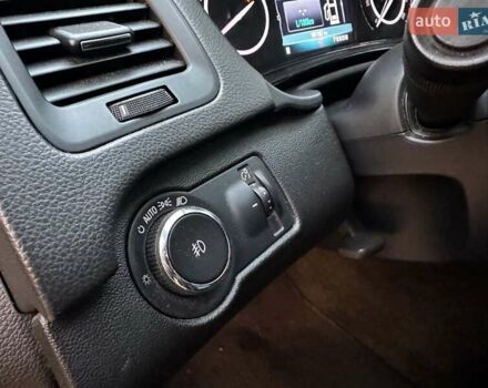 Червоний Бьюік Regal, об'ємом двигуна 2 л та пробігом 102 тис. км за 10490 $, фото 13 на Automoto.ua