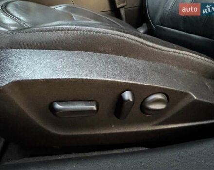 Червоний Бьюік Regal, об'ємом двигуна 2 л та пробігом 102 тис. км за 10490 $, фото 12 на Automoto.ua