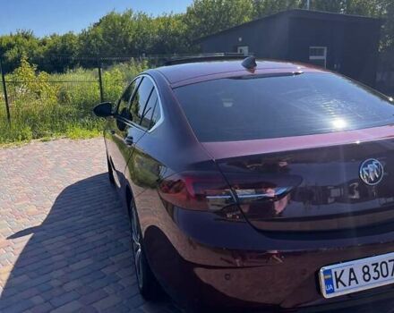 Красный Бьюик Регал, объемом двигателя 2 л и пробегом 67 тыс. км за 17500 $, фото 6 на Automoto.ua