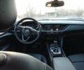 Червоний Бьюік Regal, об'ємом двигуна 2 л та пробігом 81 тис. км за 15500 $, фото 12 на Automoto.ua