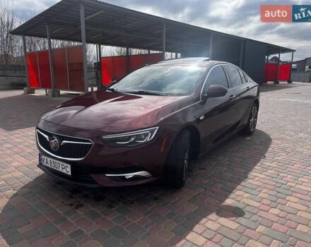 Червоний Бьюік Regal, об'ємом двигуна 2 л та пробігом 63 тис. км за 17600 $, фото 7 на Automoto.ua