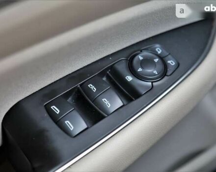 Бьюик Регал, объемом двигателя 2 л и пробегом 162 тыс. км за 16000 $, фото 22 на Automoto.ua