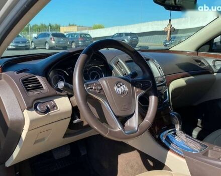 Бьюік Regal, об'ємом двигуна 2 л та пробігом 157 тис. км за 9390 $, фото 11 на Automoto.ua