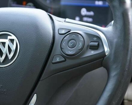 Бьюик Регал, объемом двигателя 2 л и пробегом 146 тыс. км за 16999 $, фото 23 на Automoto.ua