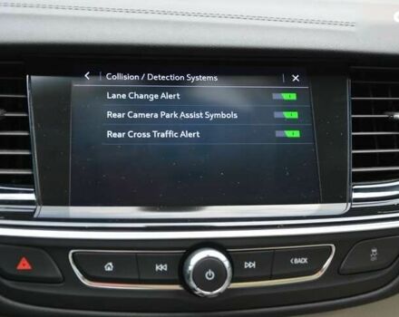 Бьюик Регал, объемом двигателя 2 л и пробегом 146 тыс. км за 16999 $, фото 28 на Automoto.ua