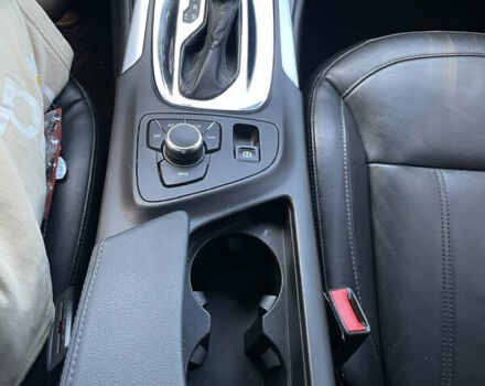 Серый Бьюик Регал, объемом двигателя 2 л и пробегом 192 тыс. км за 7999 $, фото 21 на Automoto.ua